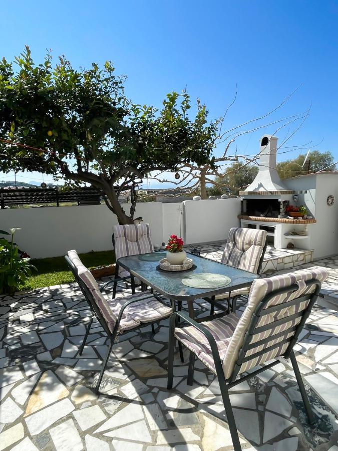 Sunny Beach House Corinth Exterior foto